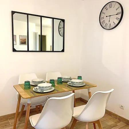 L'ideal Cosy - Parking Prive Balcon Clim Wifi Apartment